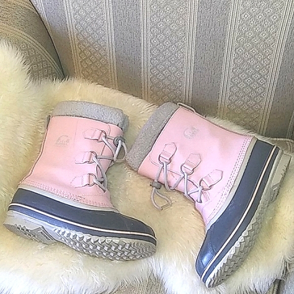 Sorel Waterproof Pink Boots - Picture 3 of 11